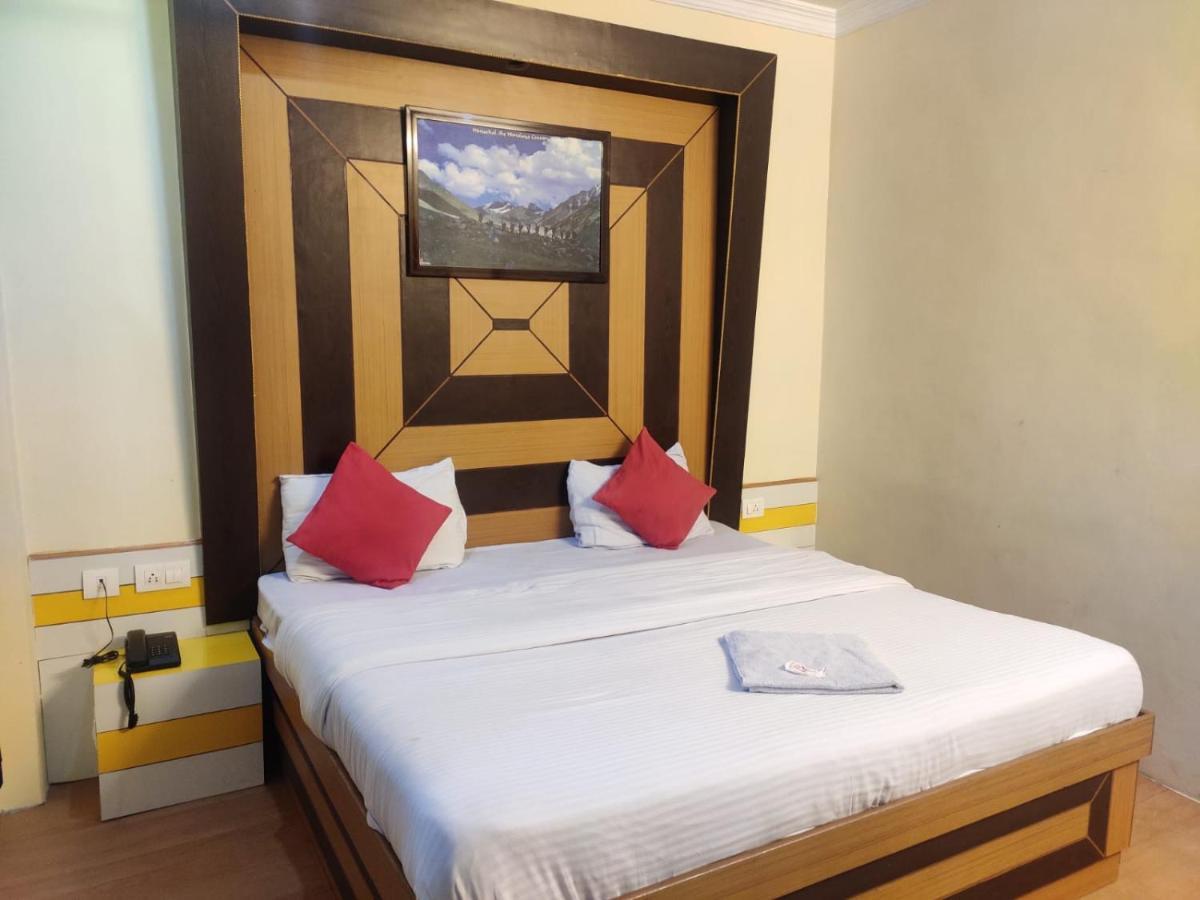 Hotel Amandeep Dharamshala Luaran gambar